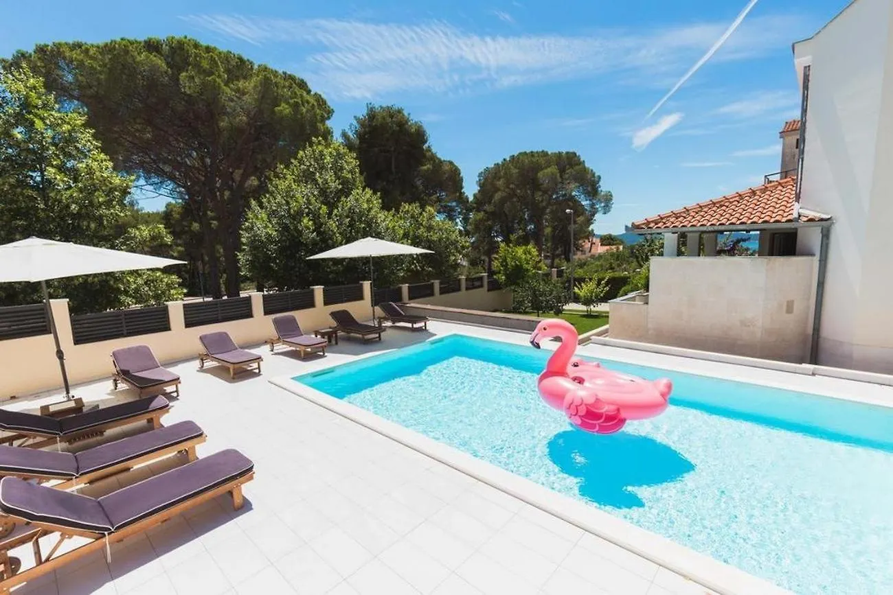 Luxury Villa With A Swimming Pool Zadar - Diklo, Zadar - 22230 0*,  크로아티아